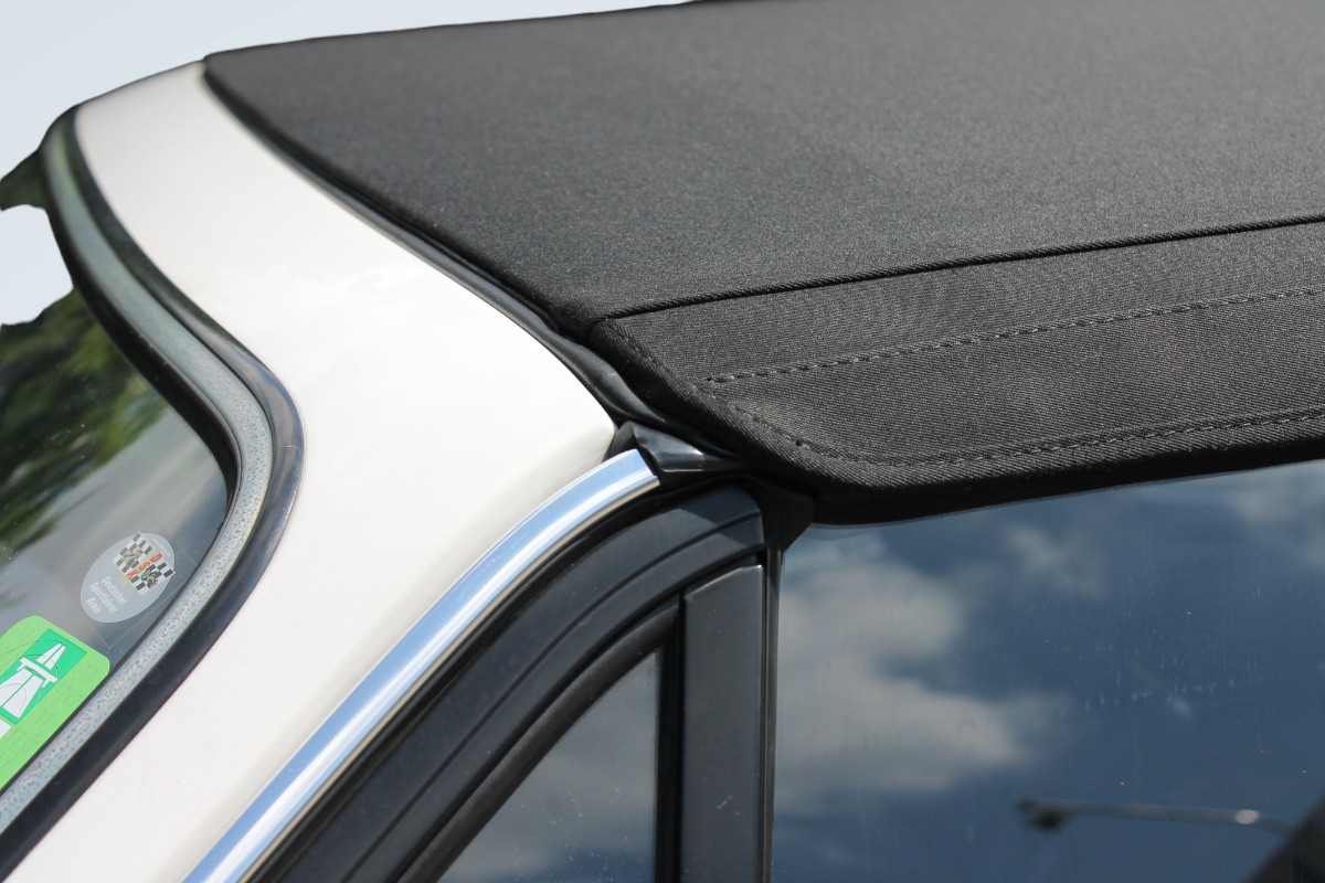 BMW E30 convertible top BMW E30 convertible top